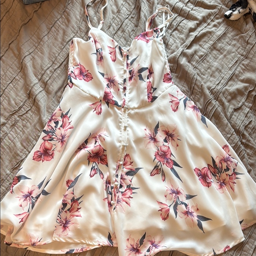 Windsor Floral Mini Dress - White and Pink